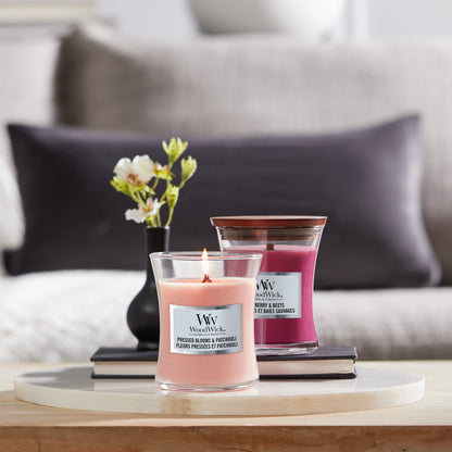 Pressed Blooms & Patchouli 275g